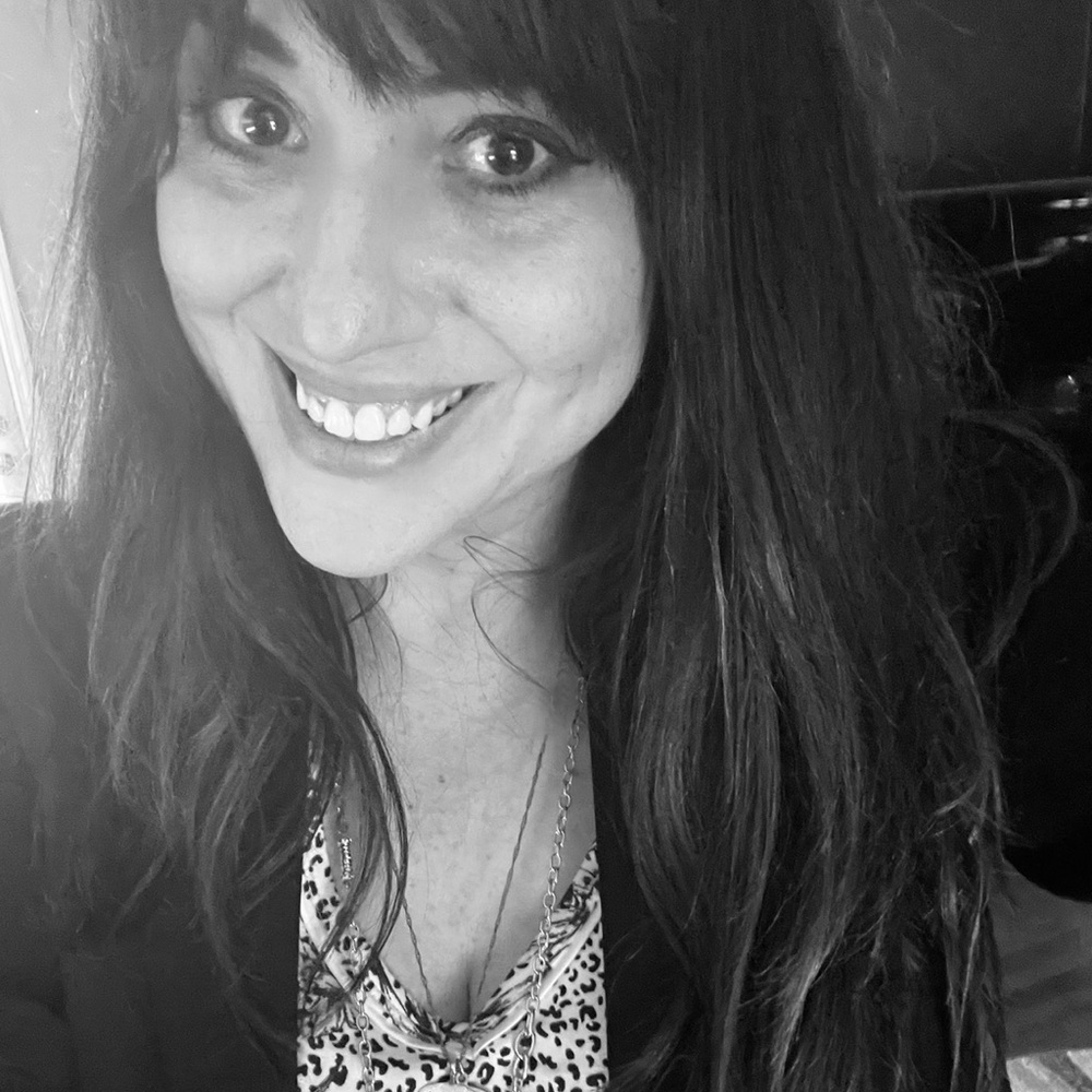 Meet your Posher, Elyse